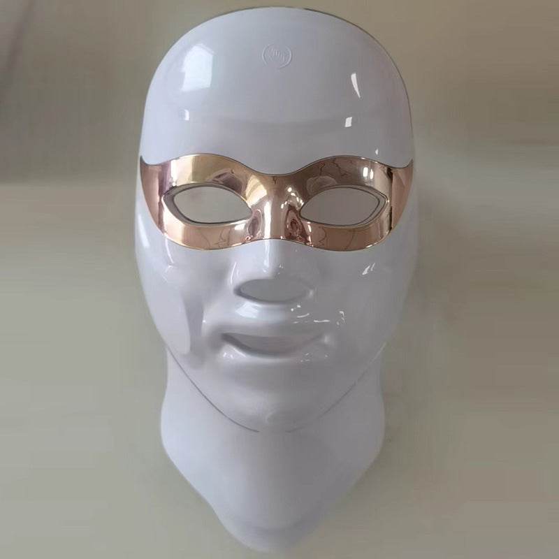 Cat Eye LED Face & Neck Light Therapy Mask – 121 LEDs, Wireless, Touch Control